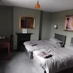 Hotel Unicorn *